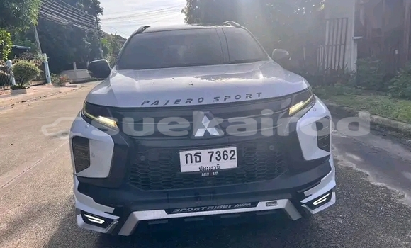 ซื้อ รถมือสอง Mitsubishi Pajero อื่น ๆ รถยนต์ ใน %{เมือง} ใน กาญจนบุรี ซื้อ รถมือสอง Mitsubishi Pajero อื่น ๆ รถยนต์ ใน %{เมือง} ใน กาญจนบุรี