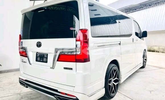 ซื้อ รถมือสอง Toyota MasterAce Surf ขาว รถยนต์ ใน %{เมือง} ใน ฉะเชิงเทรา ซื้อ รถมือสอง Toyota MasterAce Surf ขาว รถยนต์ ใน %{เมือง} ใน ฉะเชิงเทรา