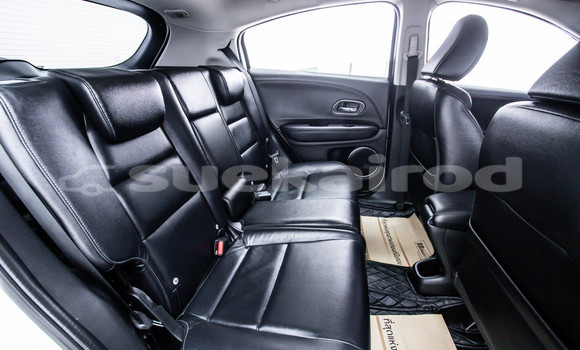 ซื้อ รถมือสอง Honda HR-V ขาว รถยนต์ ใน %{เมือง} ใน กรุงเทพมหานคร ซื้อ รถมือสอง Honda HR-V ขาว รถยนต์ ใน %{เมือง} ใน กรุงเทพมหานคร