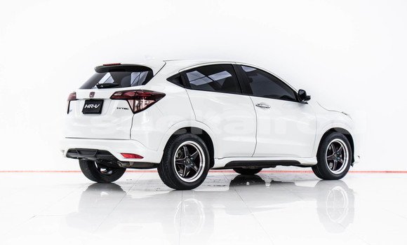 ซื้อ รถมือสอง Honda HR-V ขาว รถยนต์ ใน %{เมือง} ใน กรุงเทพมหานคร ซื้อ รถมือสอง Honda HR-V ขาว รถยนต์ ใน %{เมือง} ใน กรุงเทพมหานคร