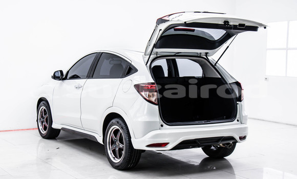 ซื้อ รถมือสอง Honda HR-V ขาว รถยนต์ ใน %{เมือง} ใน กรุงเทพมหานคร ซื้อ รถมือสอง Honda HR-V ขาว รถยนต์ ใน %{เมือง} ใน กรุงเทพมหานคร