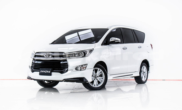 Buy Used Toyota Innova White Car in Bangkok in Bangkok Buy Used Toyota Innova White Car in Bangkok in Bangkok