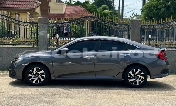 ซื้อ รถมือสอง Honda Civic สีดำ รถยนต์ ใน %{เมือง} ใน ขอนแก่น ซื้อ รถมือสอง Honda Civic สีดำ รถยนต์ ใน %{เมือง} ใน ขอนแก่น