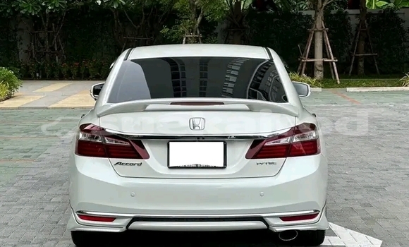 ซื้อ รถมือสอง Honda Accord ขาว รถยนต์ ใน %{เมือง} ใน ชัยนาท ซื้อ รถมือสอง Honda Accord ขาว รถยนต์ ใน %{เมือง} ใน ชัยนาท