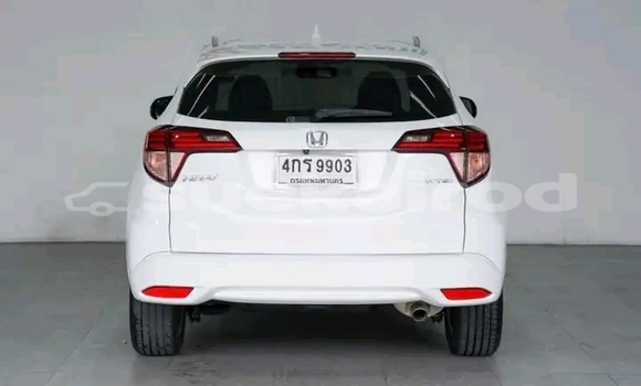 ซื้อ รถมือสอง Honda HR–V ขาว รถยนต์ ใน %{เมือง} ใน ขอนแก่น ซื้อ รถมือสอง Honda HR–V ขาว รถยนต์ ใน %{เมือง} ใน ขอนแก่น