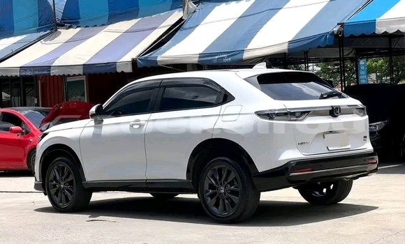 ซื้อ รถมือสอง Honda HR-V ขาว รถยนต์ ใน %{เมือง} ใน ลำพูน ซื้อ รถมือสอง Honda HR-V ขาว รถยนต์ ใน %{เมือง} ใน ลำพูน