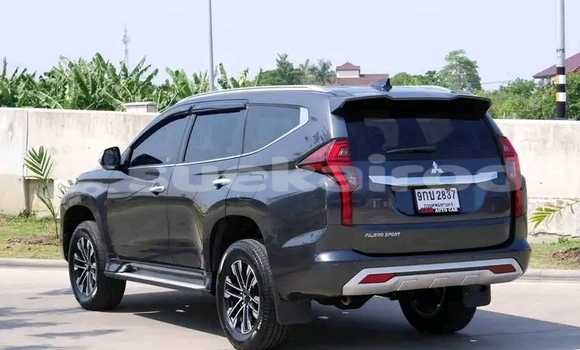 ซื้อ รถมือสอง Mitsubishi Pajero สีดำ รถยนต์ ใน %{เมือง} ใน ชัยนาท ซื้อ รถมือสอง Mitsubishi Pajero สีดำ รถยนต์ ใน %{เมือง} ใน ชัยนาท