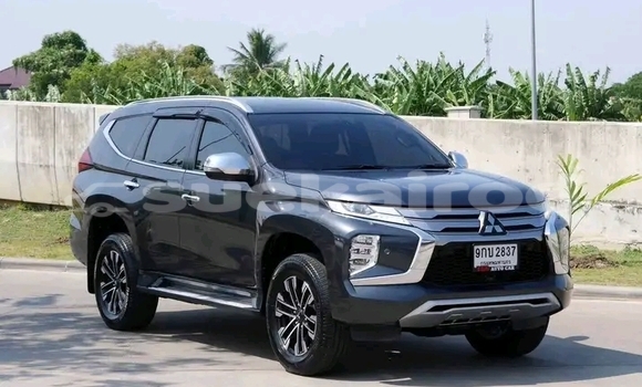 ซื้อ รถมือสอง Mitsubishi Pajero สีดำ รถยนต์ ใน %{เมือง} ใน ชัยนาท ซื้อ รถมือสอง Mitsubishi Pajero สีดำ รถยนต์ ใน %{เมือง} ใน ชัยนาท