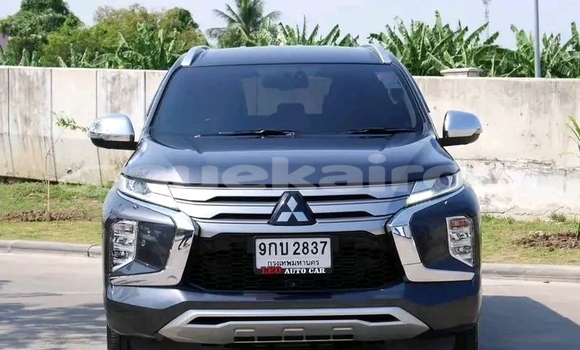 ซื้อ รถมือสอง Mitsubishi Pajero สีดำ รถยนต์ ใน %{เมือง} ใน ชัยนาท ซื้อ รถมือสอง Mitsubishi Pajero สีดำ รถยนต์ ใน %{เมือง} ใน ชัยนาท