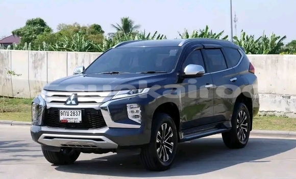 ซื้อ รถมือสอง Mitsubishi Pajero สีดำ รถยนต์ ใน %{เมือง} ใน ชัยนาท ซื้อ รถมือสอง Mitsubishi Pajero สีดำ รถยนต์ ใน %{เมือง} ใน ชัยนาท