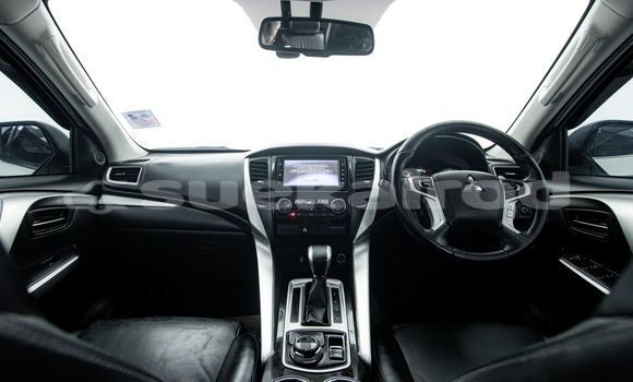 Buy Used Mitsubishi Pajero White Car in Bangkok in Bangkok Buy Used Mitsubishi Pajero White Car in Bangkok in Bangkok