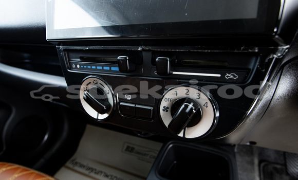 ซื้อ รถมือสอง Mitsubishi Mirage ขาว รถยนต์ ใน %{เมือง} ใน กรุงเทพมหานคร ซื้อ รถมือสอง Mitsubishi Mirage ขาว รถยนต์ ใน %{เมือง} ใน กรุงเทพมหานคร