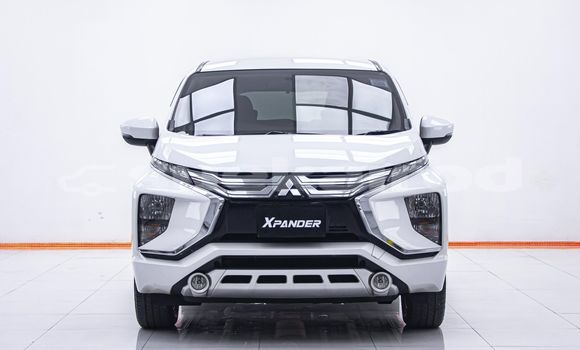 Buy Used Mitsubishi Xpander White Car in Bangkok in Bangkok Buy Used Mitsubishi Xpander White Car in Bangkok in Bangkok