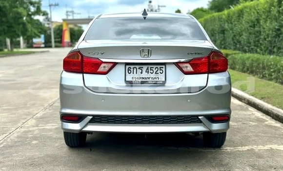 ซื้อ รถมือสอง Honda City อื่น ๆ รถยนต์ ใน %{เมือง} ใน ชลบุรี ซื้อ รถมือสอง Honda City อื่น ๆ รถยนต์ ใน %{เมือง} ใน ชลบุรี