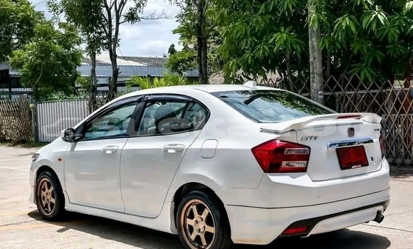 ซื้อ รถมือสอง Honda City ขาว รถยนต์ ใน %{เมือง} ใน ชัยภูมิ ซื้อ รถมือสอง Honda City ขาว รถยนต์ ใน %{เมือง} ใน ชัยภูมิ