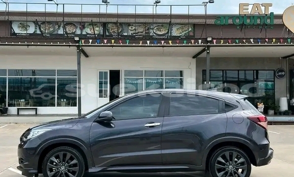 ซื้อ รถมือสอง Honda HR-V สีดำ รถยนต์ ใน %{เมือง} ใน ชัยนาท ซื้อ รถมือสอง Honda HR-V สีดำ รถยนต์ ใน %{เมือง} ใน ชัยนาท