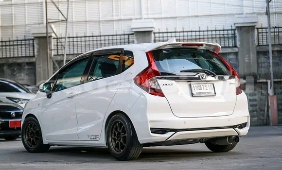 ซื้อ รถมือสอง Honda Jazz ขาว รถยนต์ ใน %{เมือง} ใน ชัยนาท ซื้อ รถมือสอง Honda Jazz ขาว รถยนต์ ใน %{เมือง} ใน ชัยนาท