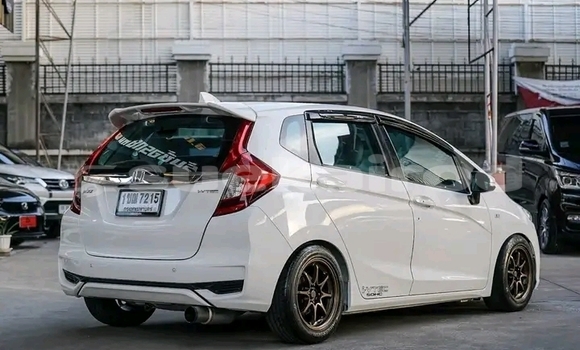 ซื้อ รถมือสอง Honda Jazz ขาว รถยนต์ ใน %{เมือง} ใน ชัยนาท ซื้อ รถมือสอง Honda Jazz ขาว รถยนต์ ใน %{เมือง} ใน ชัยนาท