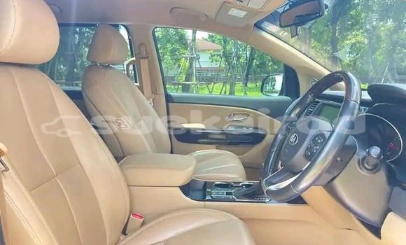 ซื้อ รถมือสอง Kia Carnival สีดำ รถยนต์ ใน %{เมือง} ใน ชัยนาท ซื้อ รถมือสอง Kia Carnival สีดำ รถยนต์ ใน %{เมือง} ใน ชัยนาท