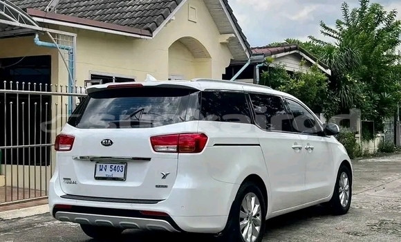 ซื้อ รถมือสอง Kia Carnival ขาว รถยนต์ ใน %{เมือง} ใน เชียงราย ซื้อ รถมือสอง Kia Carnival ขาว รถยนต์ ใน %{เมือง} ใน เชียงราย