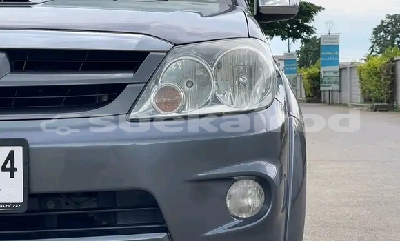 Buy Used Toyota Fortuner Black Car in Buri Ram in Buri Ram Buy Used Toyota Fortuner Black Car in Buri Ram in Buri Ram