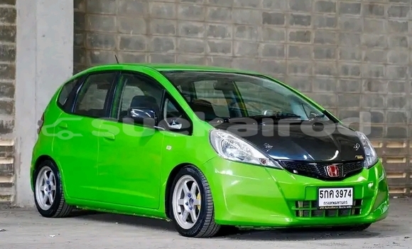 Buy Used Honda Jazz Brown Car in Chanthaburi in Chanthaburi
