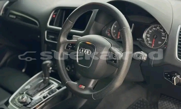 ซื้อ รถมือสอง Audi Q5 ขาว รถยนต์ ใน %{เมือง} ใน ชัยนาท