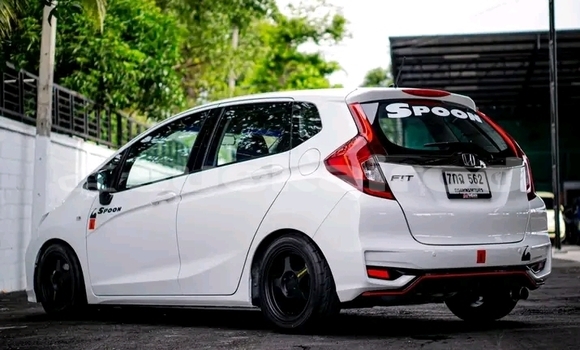 ซื้อ รถมือสอง Honda Jazz ขาว รถยนต์ ใน %{เมือง} ใน ชัยภูมิ ซื้อ รถมือสอง Honda Jazz ขาว รถยนต์ ใน %{เมือง} ใน ชัยภูมิ