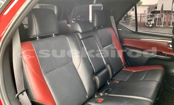 Buy Used Toyota Fortuner Red Car in Chai Nat in Chai Nat