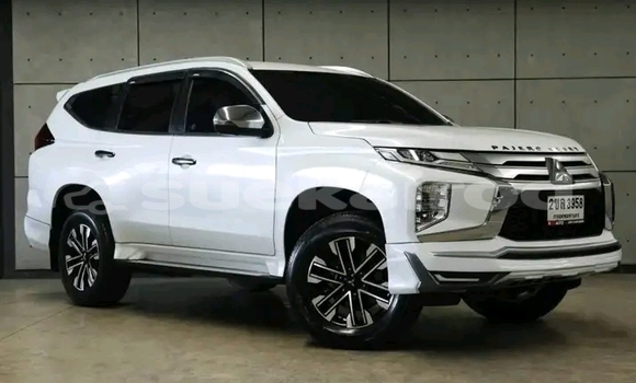 ซื้อ รถมือสอง Mitsubishi Pajero ขาว รถยนต์ ใน %{เมือง} ใน ชัยนาท ซื้อ รถมือสอง Mitsubishi Pajero ขาว รถยนต์ ใน %{เมือง} ใน ชัยนาท