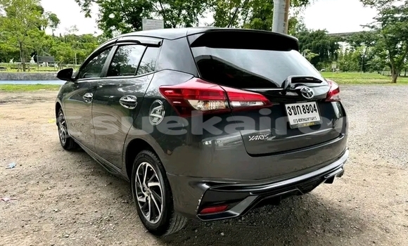 ซื้อ รถมือสอง Toyota Yaris สีดำ รถยนต์ ใน %{เมือง} ใน ชัยนาท ซื้อ รถมือสอง Toyota Yaris สีดำ รถยนต์ ใน %{เมือง} ใน ชัยนาท