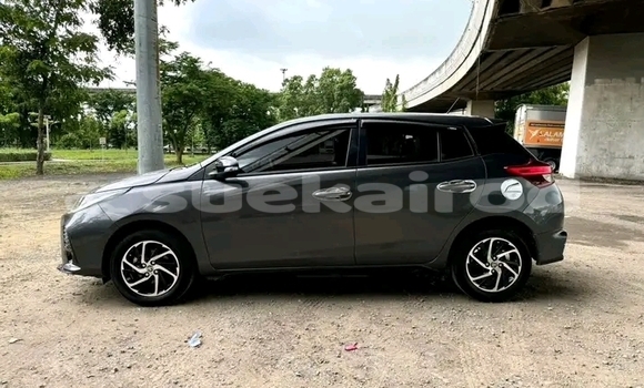 ซื้อ รถมือสอง Toyota Yaris สีดำ รถยนต์ ใน %{เมือง} ใน ชัยนาท ซื้อ รถมือสอง Toyota Yaris สีดำ รถยนต์ ใน %{เมือง} ใน ชัยนาท