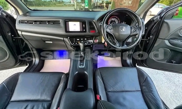 ซื้อ รถมือสอง Honda HR–V สีดำ รถยนต์ ใน %{เมือง} ใน ชัยนาท ซื้อ รถมือสอง Honda HR–V สีดำ รถยนต์ ใน %{เมือง} ใน ชัยนาท