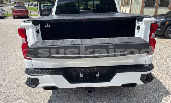 Buy Used Chevrolet Silverado White Car in Bangkok in Bangkok Buy Used Chevrolet Silverado White Car in Bangkok in Bangkok