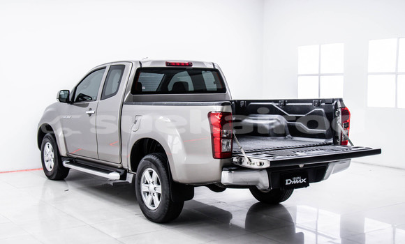 ซื้อ รถมือสอง Isuzu D-Max สีน้ำตาล รถยนต์ ใน %{เมือง} ใน กรุงเทพมหานคร ซื้อ รถมือสอง Isuzu D-Max สีน้ำตาล รถยนต์ ใน %{เมือง} ใน กรุงเทพมหานคร