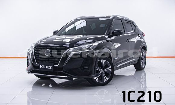 ซื้อ รถมือสอง Nissan Kix สีดำ รถยนต์ ใน %{เมือง} ใน กรุงเทพมหานคร