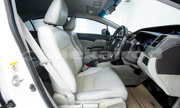 ซื้อ รถมือสอง Honda Civic ขาว รถยนต์ ใน %{เมือง} ใน กรุงเทพมหานคร ซื้อ รถมือสอง Honda Civic ขาว รถยนต์ ใน %{เมือง} ใน กรุงเทพมหานคร