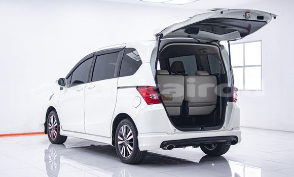 Buy Used Honda Freed White Car in Bangkok in Bangkok Buy Used Honda Freed White Car in Bangkok in Bangkok