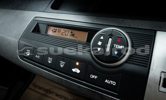 Buy Used Honda Freed White Car in Bangkok in Bangkok Buy Used Honda Freed White Car in Bangkok in Bangkok