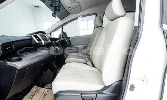 Buy Used Honda Freed White Car in Bangkok in Bangkok Buy Used Honda Freed White Car in Bangkok in Bangkok