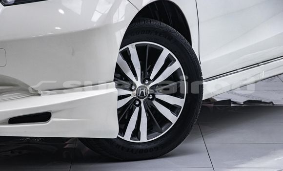 Buy Used Honda Freed White Car in Bangkok in Bangkok Buy Used Honda Freed White Car in Bangkok in Bangkok