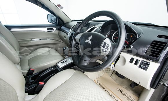 Buy Used Mitsubishi Pajero Brown Car in Bangkok in Bangkok Buy Used Mitsubishi Pajero Brown Car in Bangkok in Bangkok
