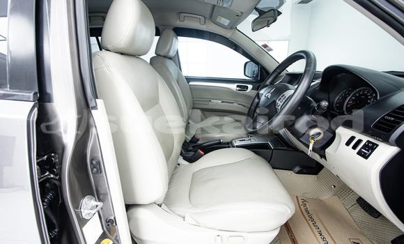 Buy Used Mitsubishi Pajero Brown Car in Bangkok in Bangkok Buy Used Mitsubishi Pajero Brown Car in Bangkok in Bangkok