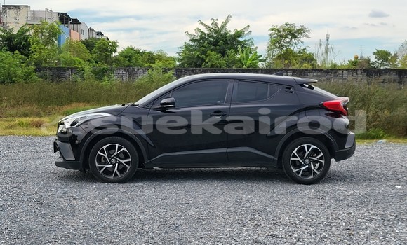 Buy Used Toyota C-HR Black Car in Bangkok in Bangkok Buy Used Toyota C-HR Black Car in Bangkok in Bangkok