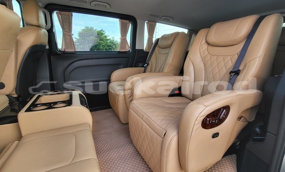 Buy Used Mercedes-Benz Vito Other Car in Bangkok in Bangkok Buy Used Mercedes-Benz Vito Other Car in Bangkok in Bangkok