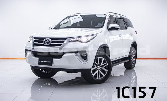 Buy Used Toyota Fortuner White Car in Bangkok in Bangkok Buy Used Toyota Fortuner White Car in Bangkok in Bangkok
