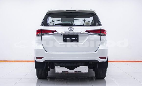 Buy Used Toyota Fortuner White Car in Bangkok in Bangkok Buy Used Toyota Fortuner White Car in Bangkok in Bangkok