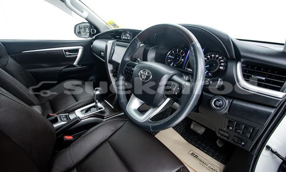 Buy Used Toyota Fortuner White Car in Bangkok in Bangkok Buy Used Toyota Fortuner White Car in Bangkok in Bangkok