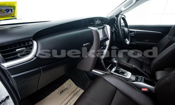 Buy Used Toyota Fortuner White Car in Bangkok in Bangkok Buy Used Toyota Fortuner White Car in Bangkok in Bangkok