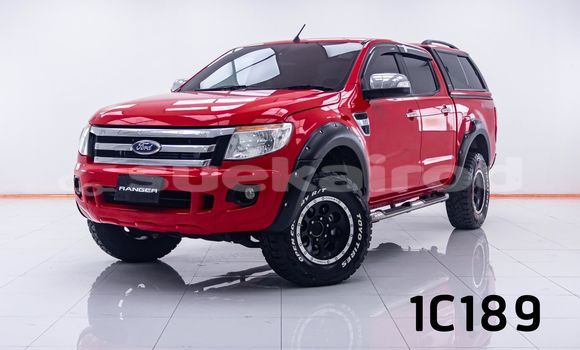 ซื้อ รถมือสอง Ford Ranger สีแดง รถยนต์ ใน %{เมือง} ใน กรุงเทพมหานคร